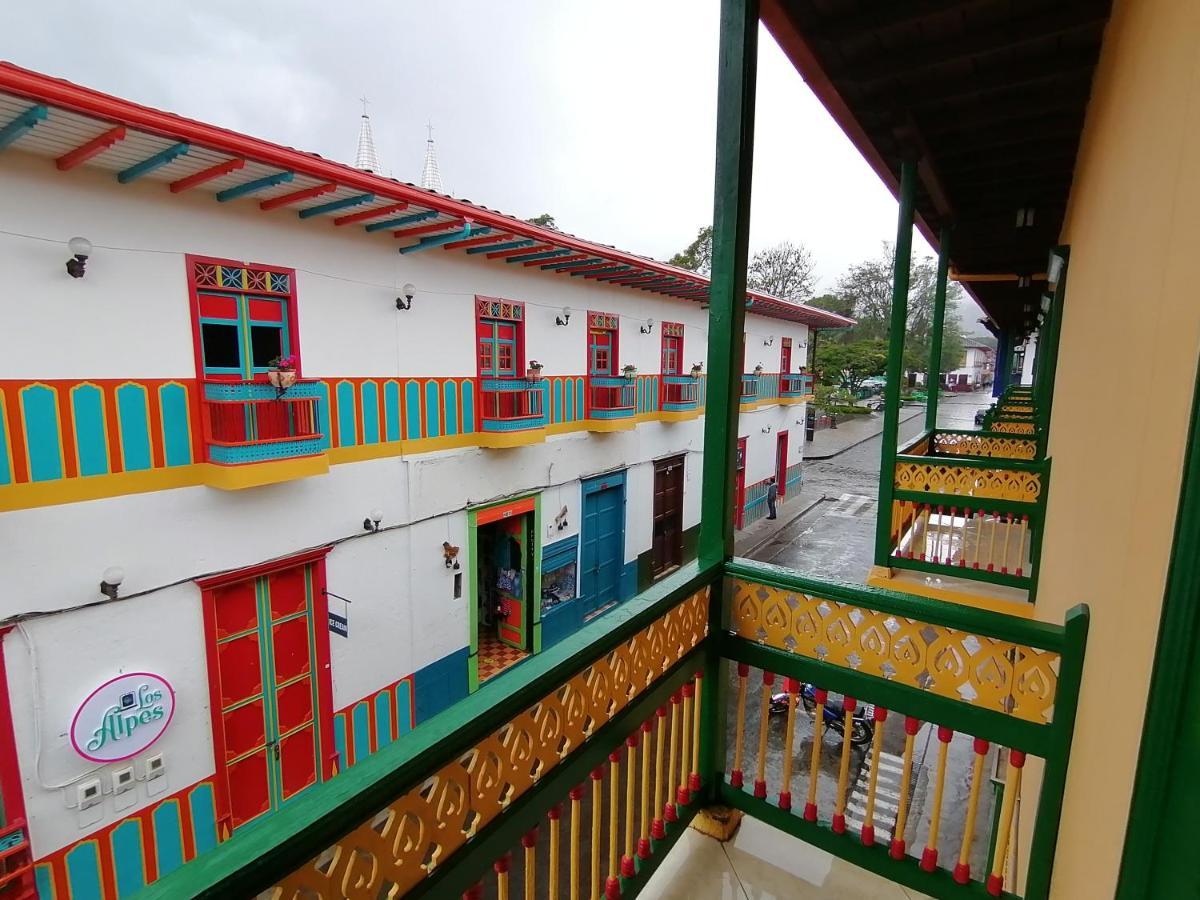 Balcones Del Parque Jardin Hotel Exterior photo