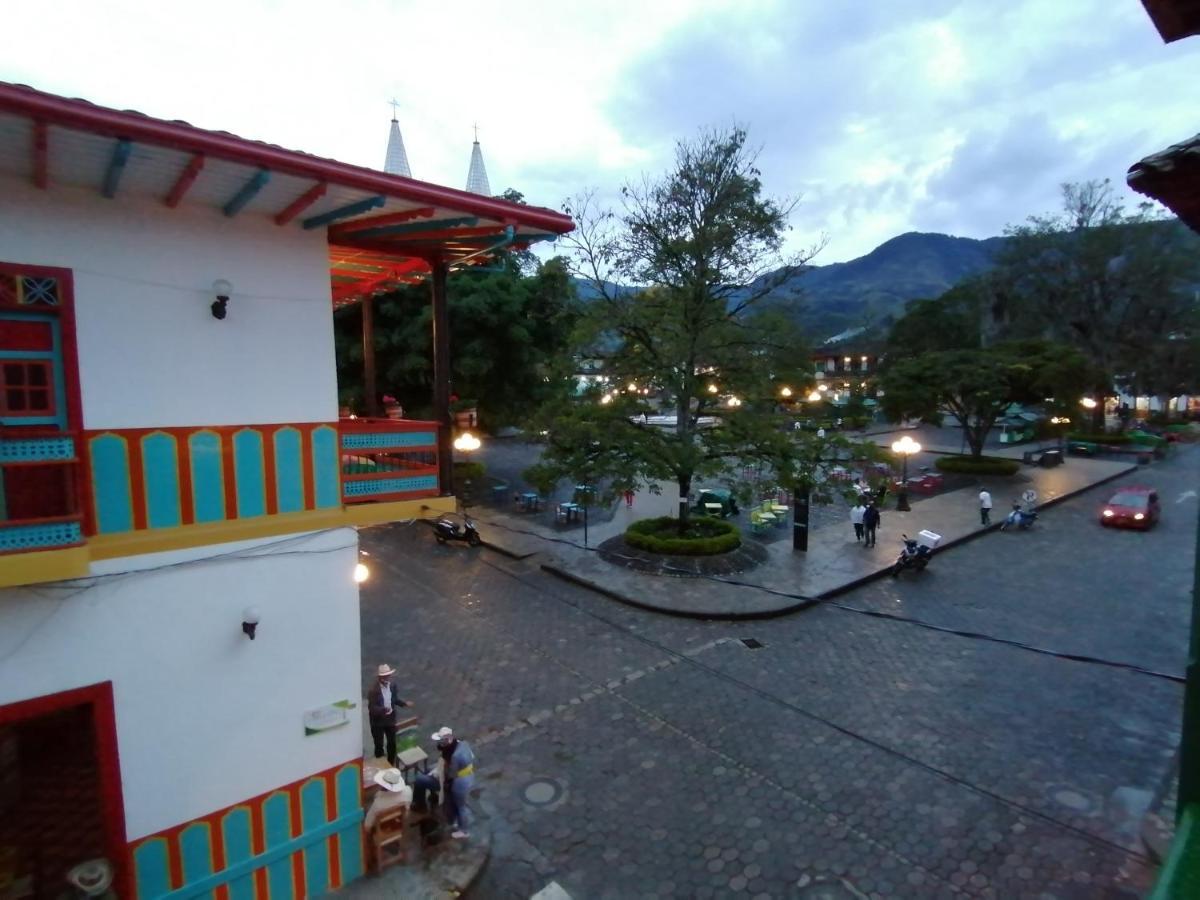 Balcones Del Parque Jardin Hotel Exterior photo